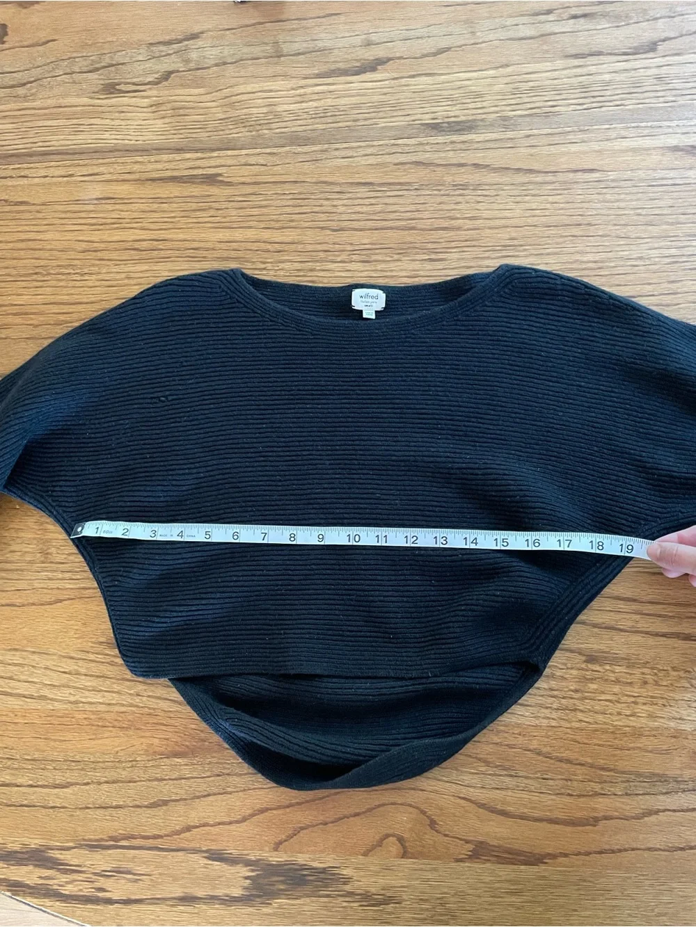Wilfred Aritzia 100% Merino Wool Black Ribbed Crew-Neck Cropped Sweater Small